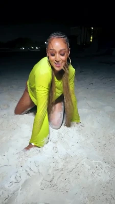 Tia Mowry [ tia-mowry ] - Happy Saturday!!