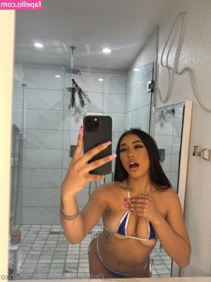 chaneloxoxo - What do you think of the outfit ;)