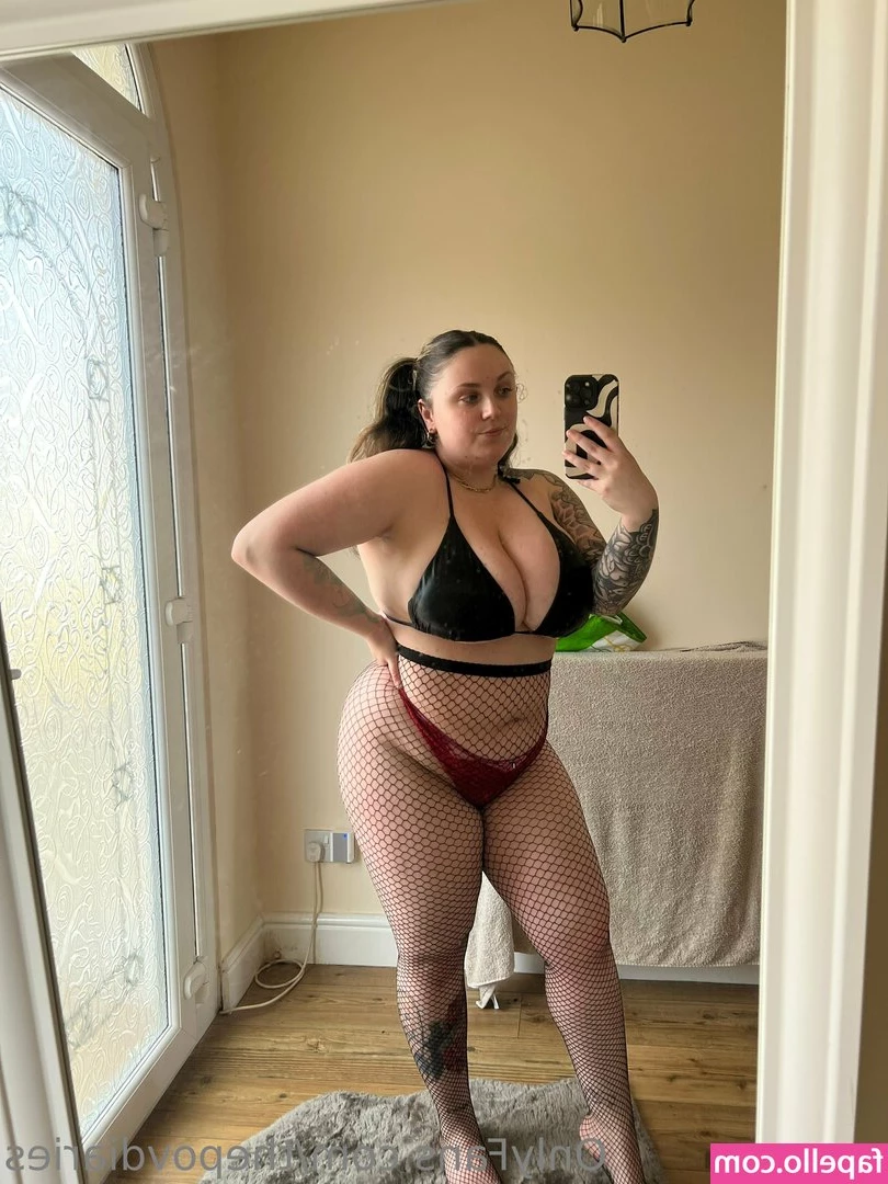 thepovdiaries - Those smoldering eyes though