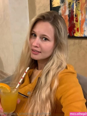 stella_cardo_blog [ stella-cardo-blog ] - If you haven t sent me daily praise now would be the time xx