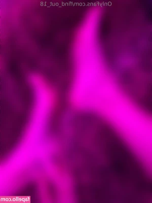 find_out_18 [ find-out-18 ] - Do you like my nails