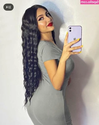 sallyyrrose - Meaty Monday  Cum shot