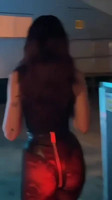 Dua Lipa [ dua-lipa ] - Lips!