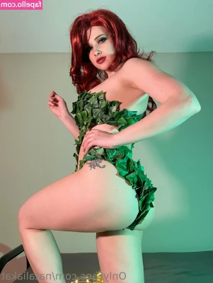 nataliakat - Painting today