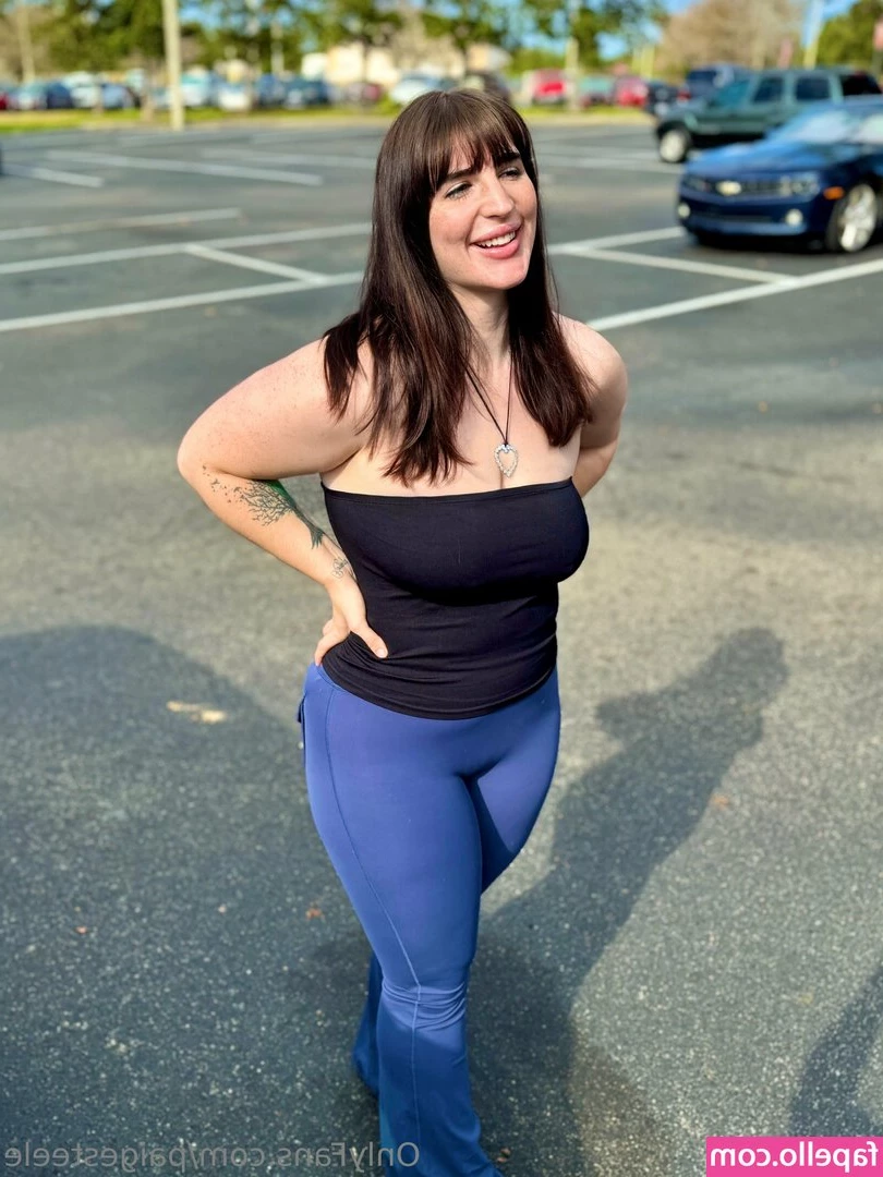 paigesteele - Maybe I ll do a small livestream later