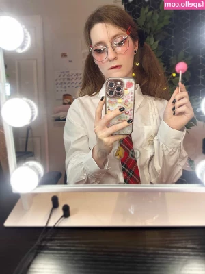 RebiSenpai - It's Tittie Tuesday! Every tip or purchase today gets a free tit pic!