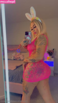 kokokwinn [ kokokwinn-1 ] - Watch me take it off and shake it for you