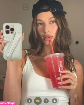 Hailey Baldwin Bieber [ hailey-baldwin-bieber ] - Valentine's Day Photoset pt. 1 💕  Which one's do you prefer?   Two