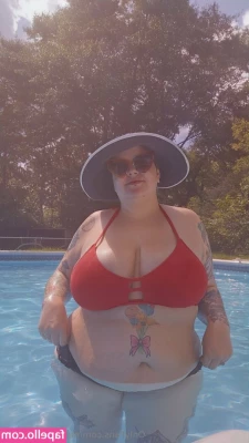 morningstar_710 [ morningstar-710 ] - Love this swimsuit