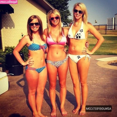 Taylorcusack - I love dressing up