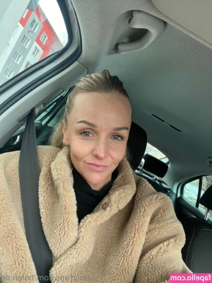 helen.de [ helen-de ] - I m currently starting a new civvie job and moving house  I promise I