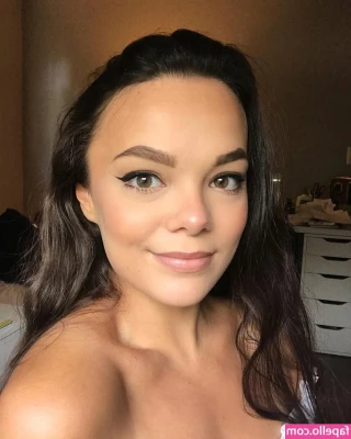 luvergrl853 - I could really use a good fucking lol   This week is stressful  and