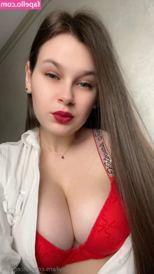 alicegrylls - naked ass tease alicegrylls - naked ass tease