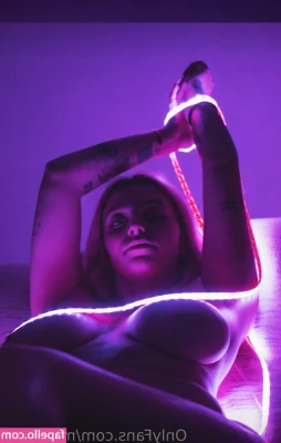 Stef Mwndstef [ stef-mwndstef ] - Sacraficing everything for Me sounds so hot doest it