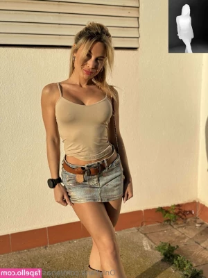 anastasiajadore [ anastasiajadore-1 ] - A naughty thought a day keeps the stress away. 😜